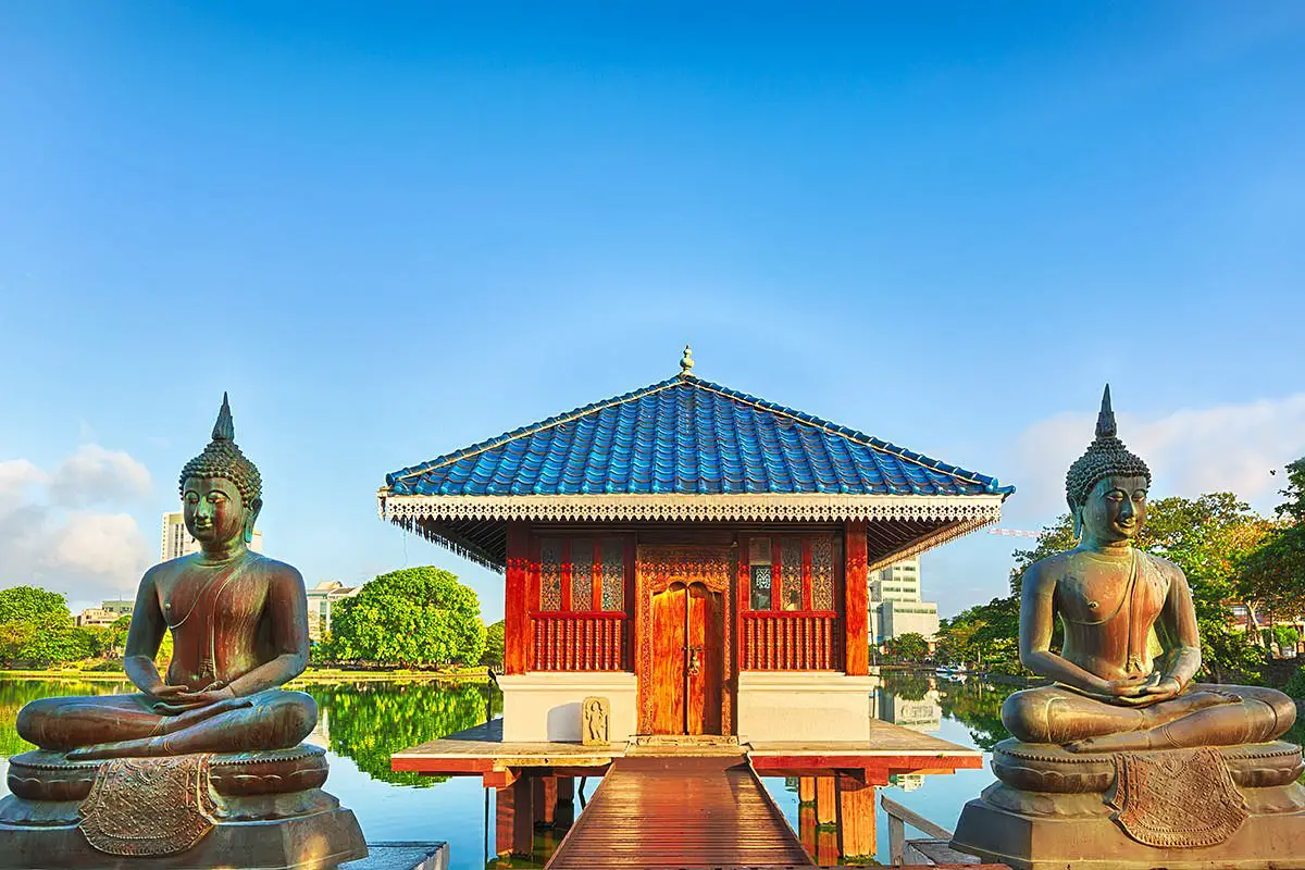 Image of The Gangaramaya Temple in Sri Lanka