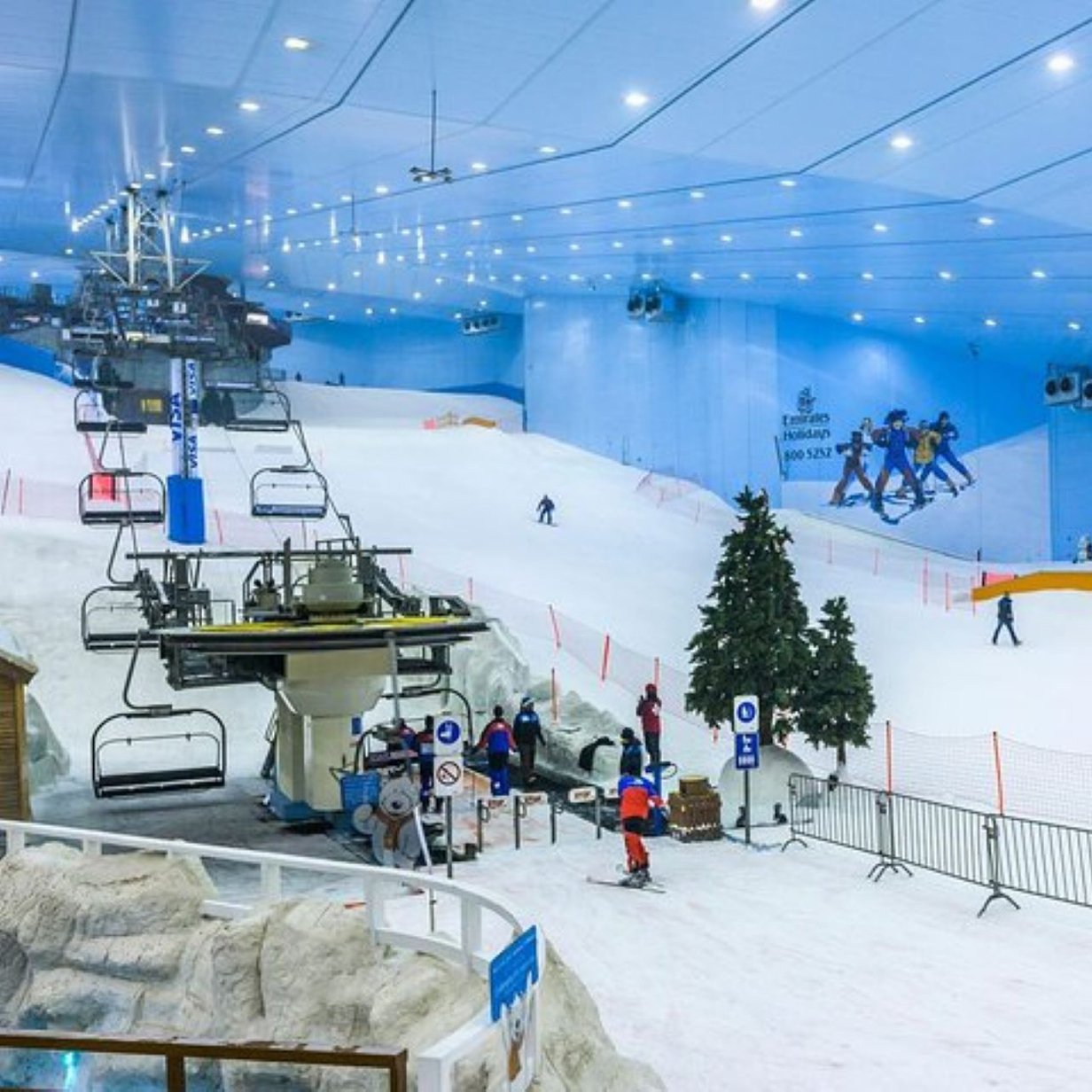 Image of Ski Dubai: An Extraordinary Snow-Covered Wonderland in Dubai