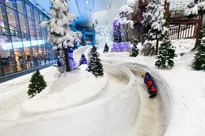 Image of Ski Dubai: An Extraordinary Snow-Covered Wonderland in Dubai